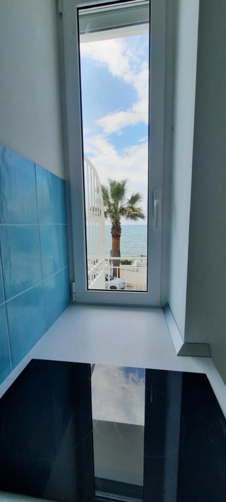B & Beach アグローポリ エクステリア 写真